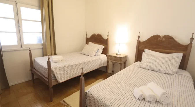 agualonga-villas-alojamento-local-quarto-duas-camas-01